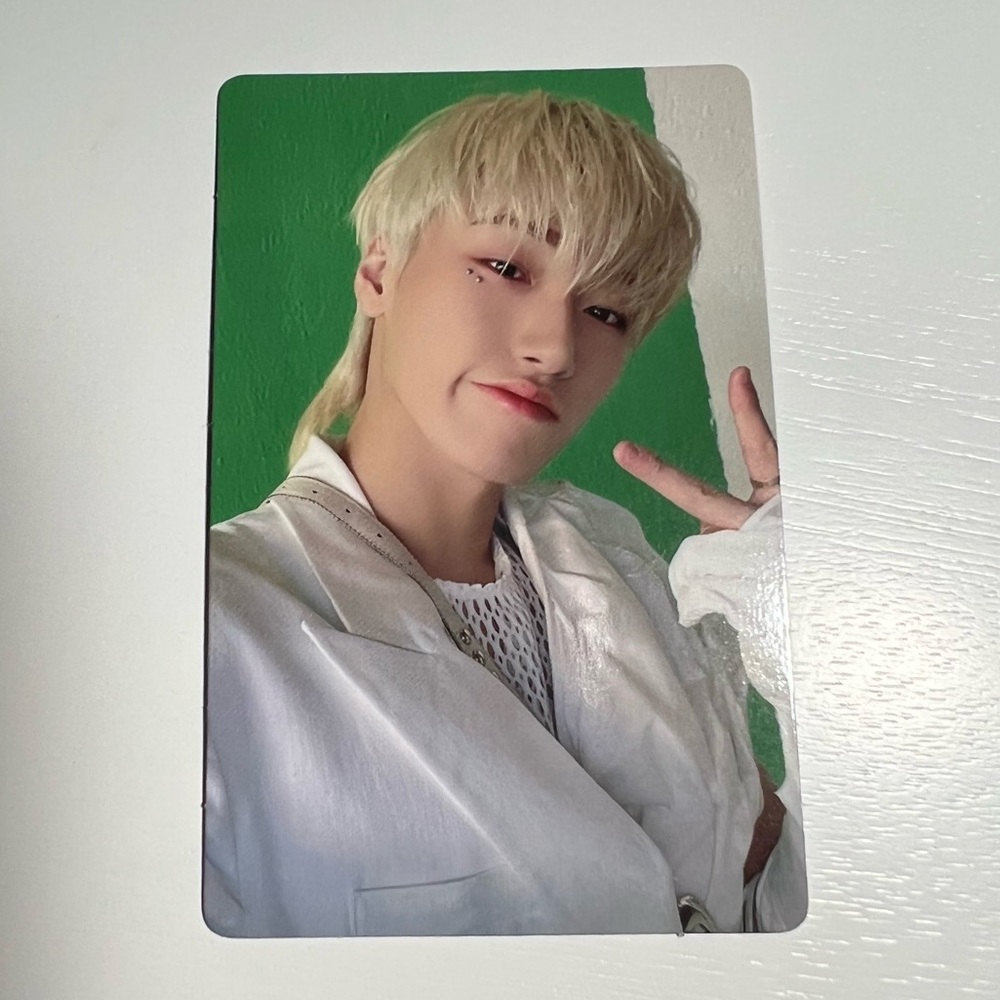 ATEEZ SAN PHOTOCARD OFFICIAL THE WORLD EP. 1: MOVEMENT HELLO82 EXCLUSIVE